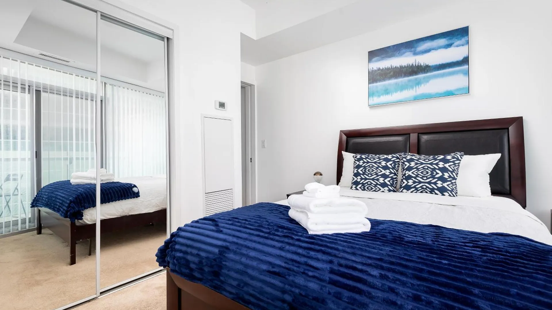 Downtown Toronto 2 Bedroom