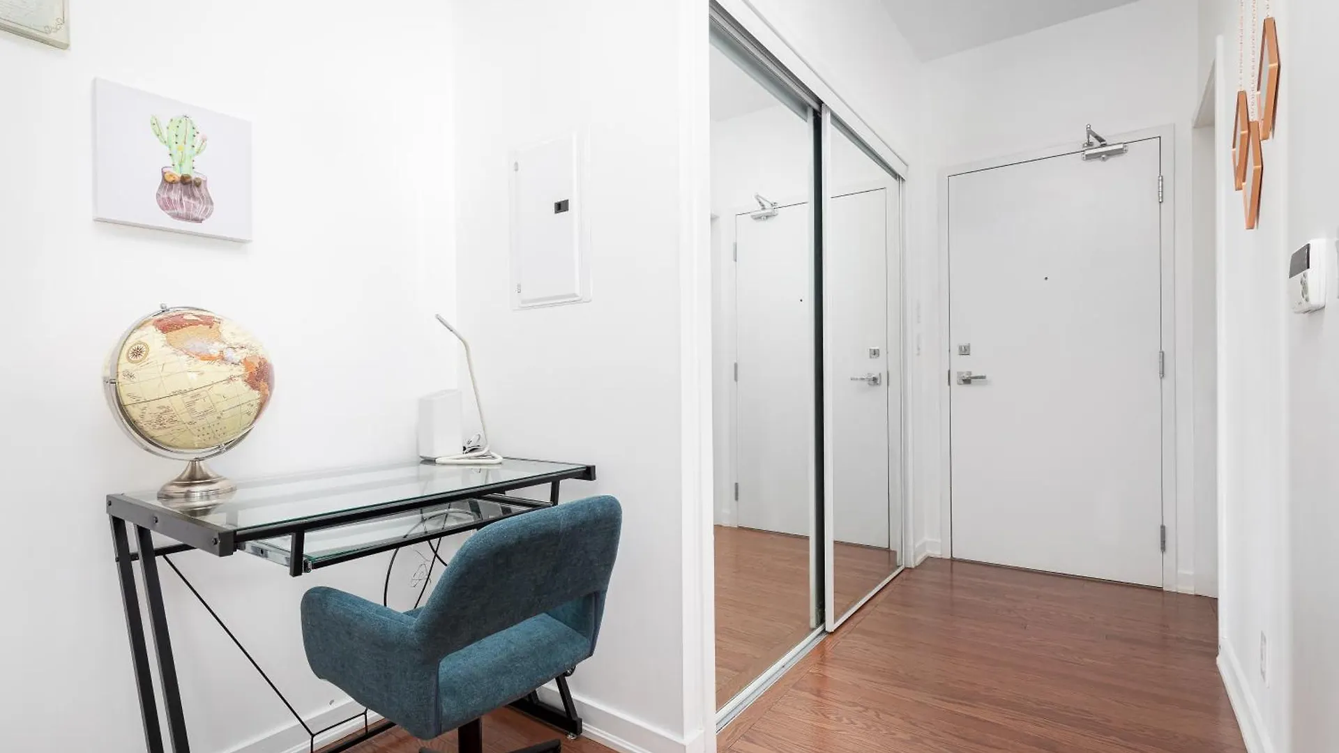 Downtown Toronto 2 Bedroom 0*,