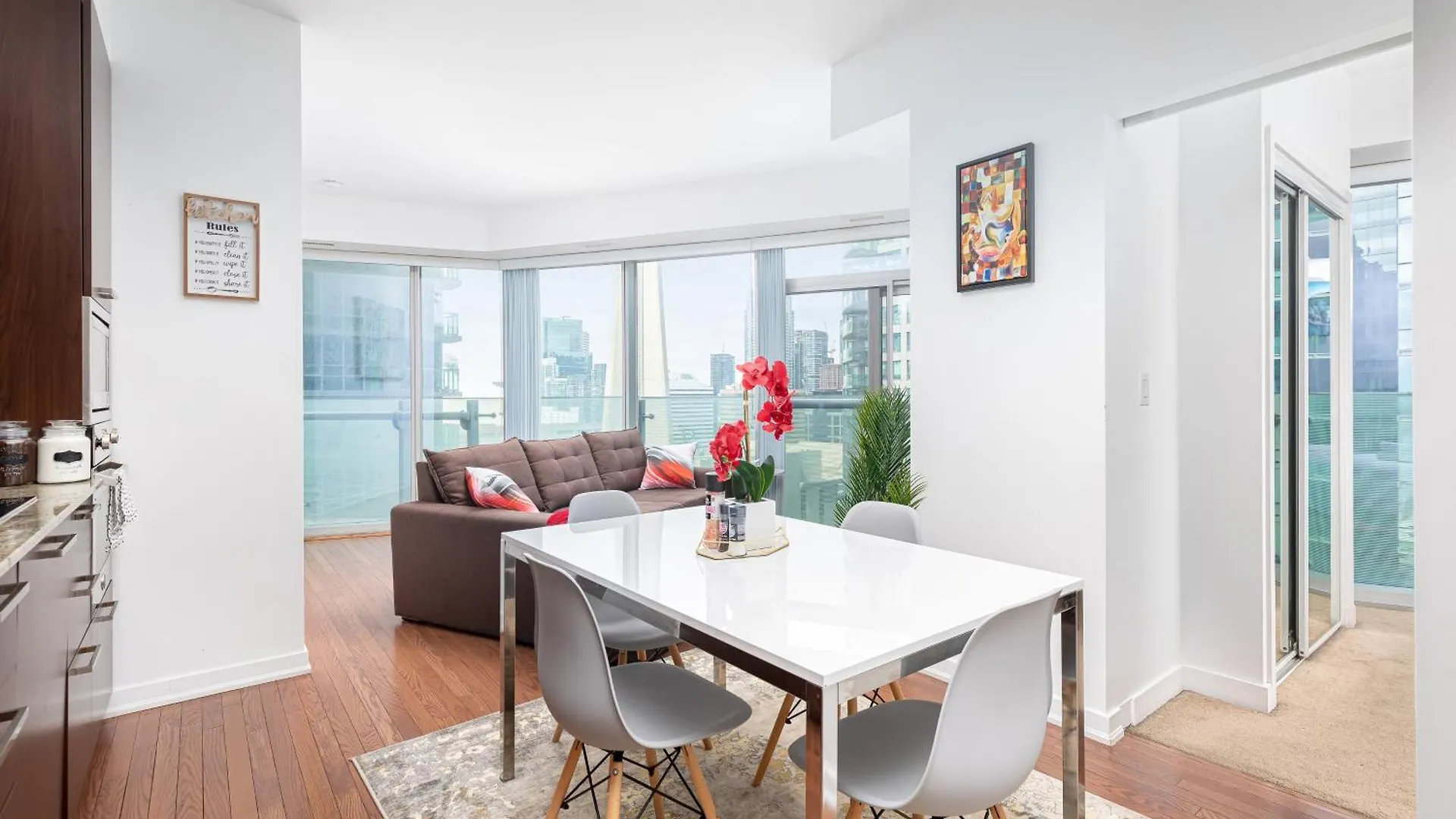 Apartment Downtown Toronto 2 Bedroom